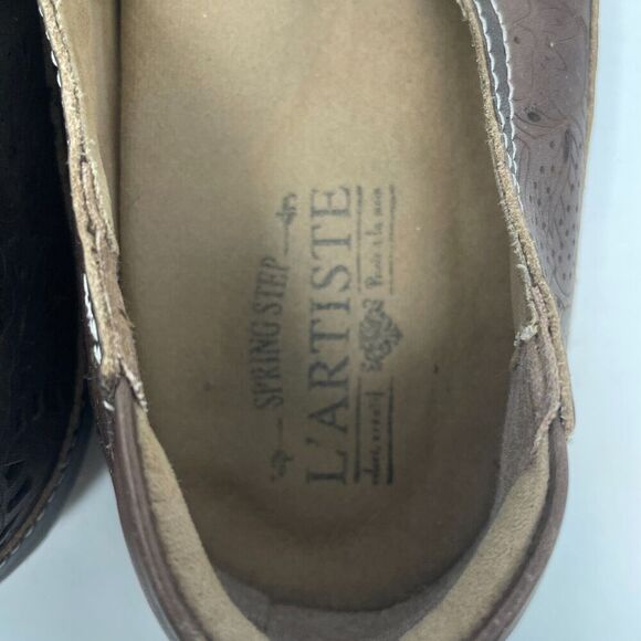 Spring Step L’Artiste Brown Slip-On Leather Shoes Women’s Size 41 Floral Cutout - Picture 8 of 11